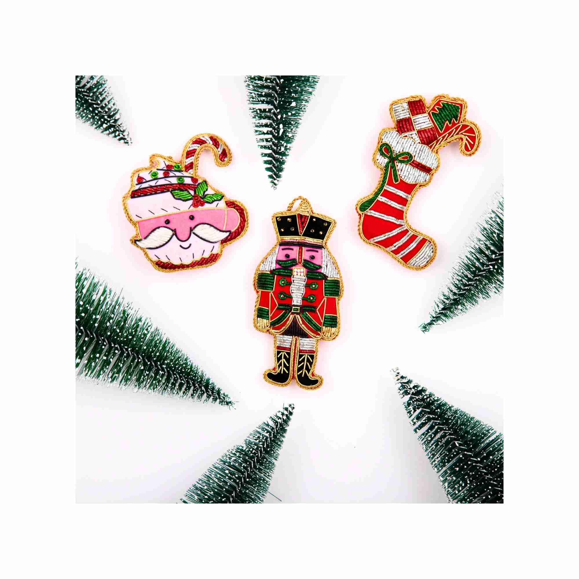 XMAS Zardozi Nutcracker