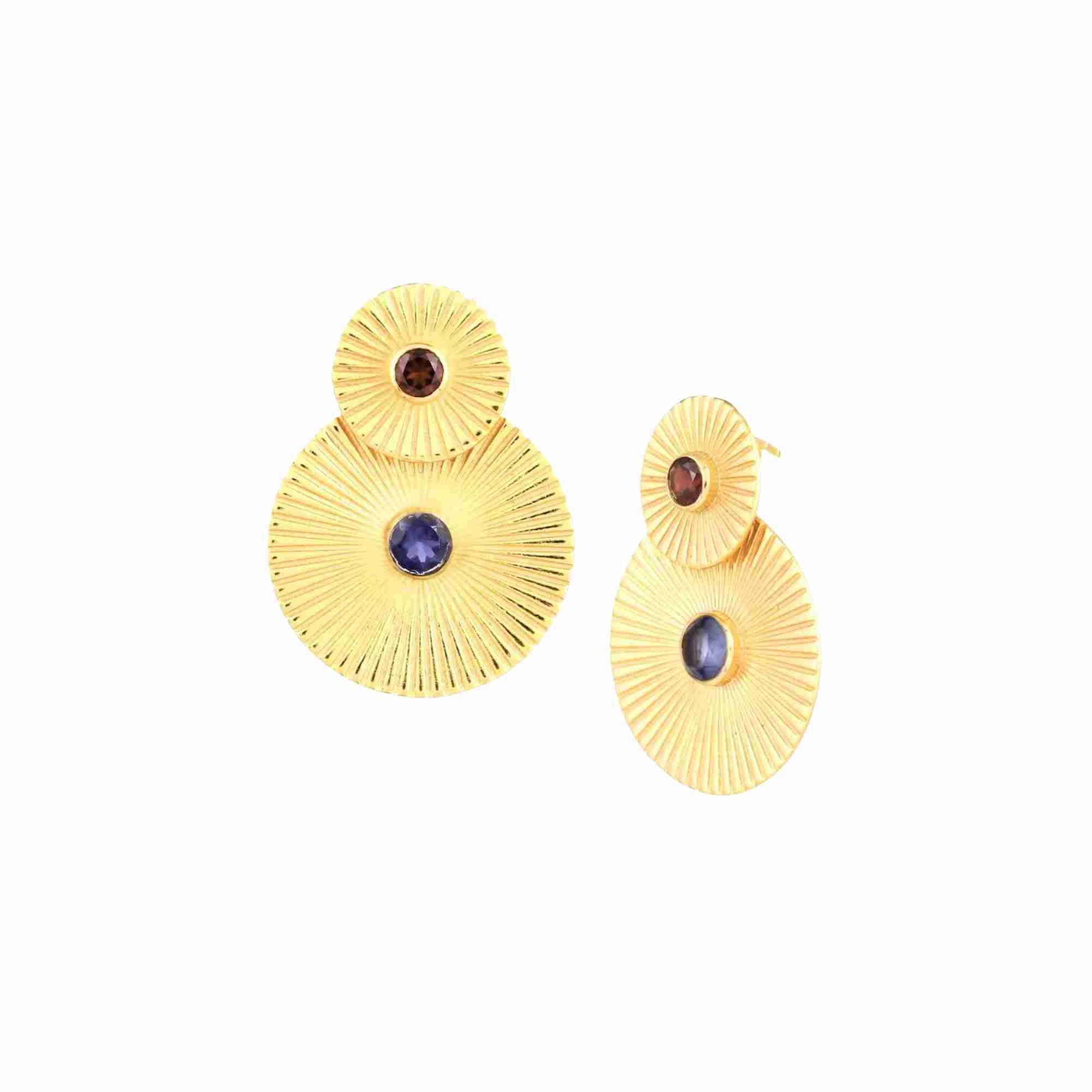 Delicate Vintage Garnet & Iolite Double Sunray Earrings Gold — elegant 22K gold vermeil stacked drop earrings featuring a smaller red garnet sunburst disc and a larger blue iolite sunray medallion by Protsaah Zurich.