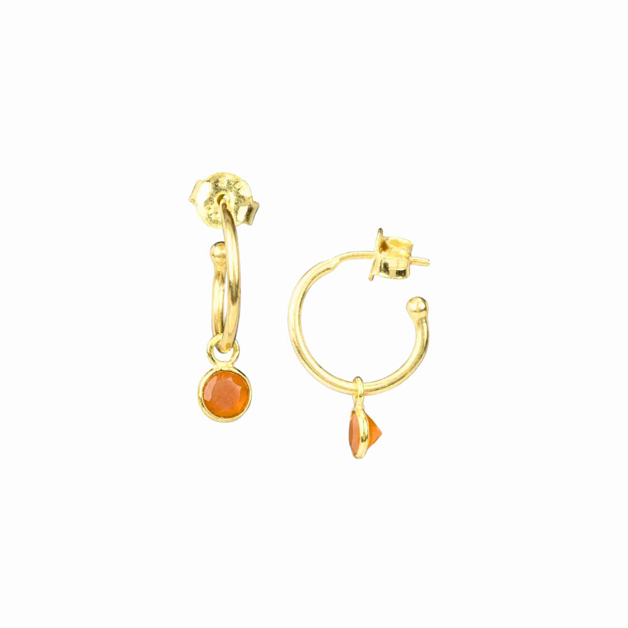 Dew Drops Hoop Earrings with Carnelian Charm Gold — elegant 22K gold vermeil small hoop earrings featuring a dangling, bezel-set round natural rich sunset-orange carnelian gemstone charm by Protsaah Zurich. Zurich.
