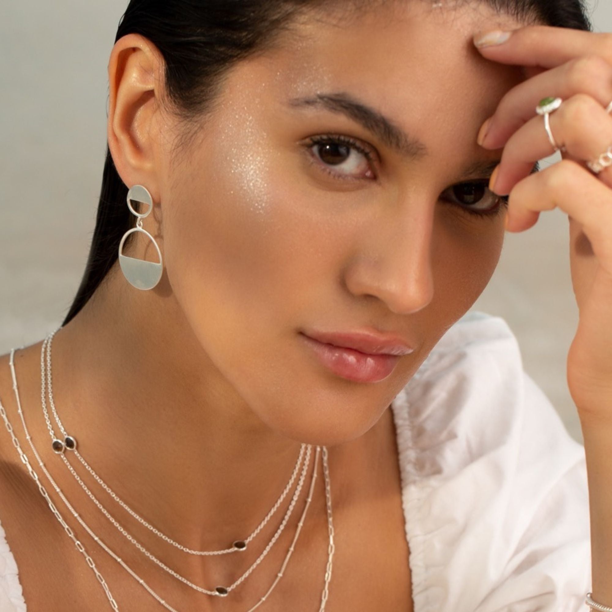 Shimmering Disks Disks Duo Statement Earrings Gold