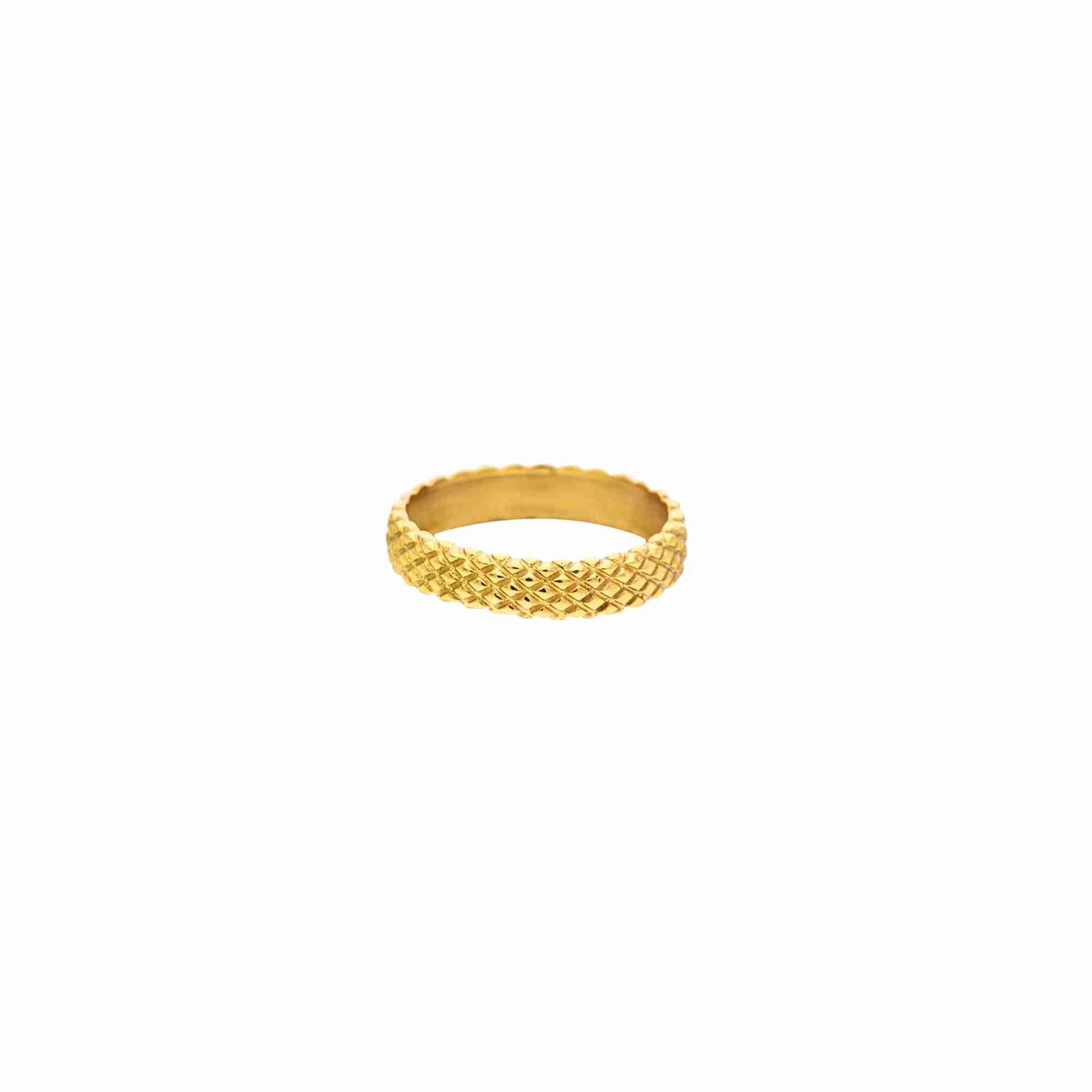 Pinnacle Diamond-Faceted Band Ring Gold — broad band ring with hand-carved cross-hatched diamond-faceted quilted texture and high-shine 22K gold finish — Protsaah.