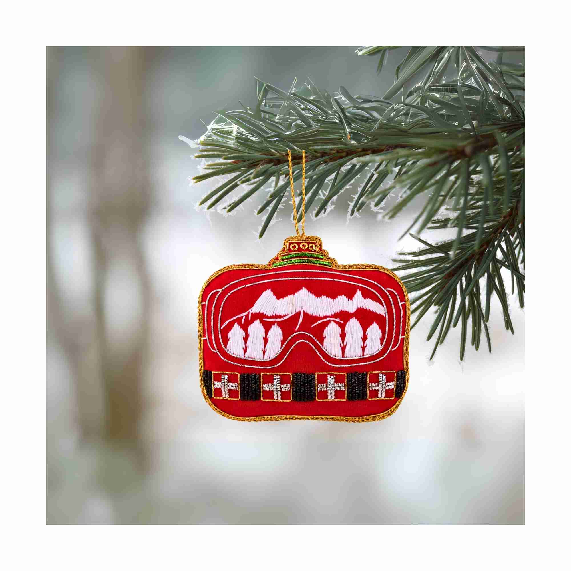 XMAS Zardozi Swiss Alps Gondoloa