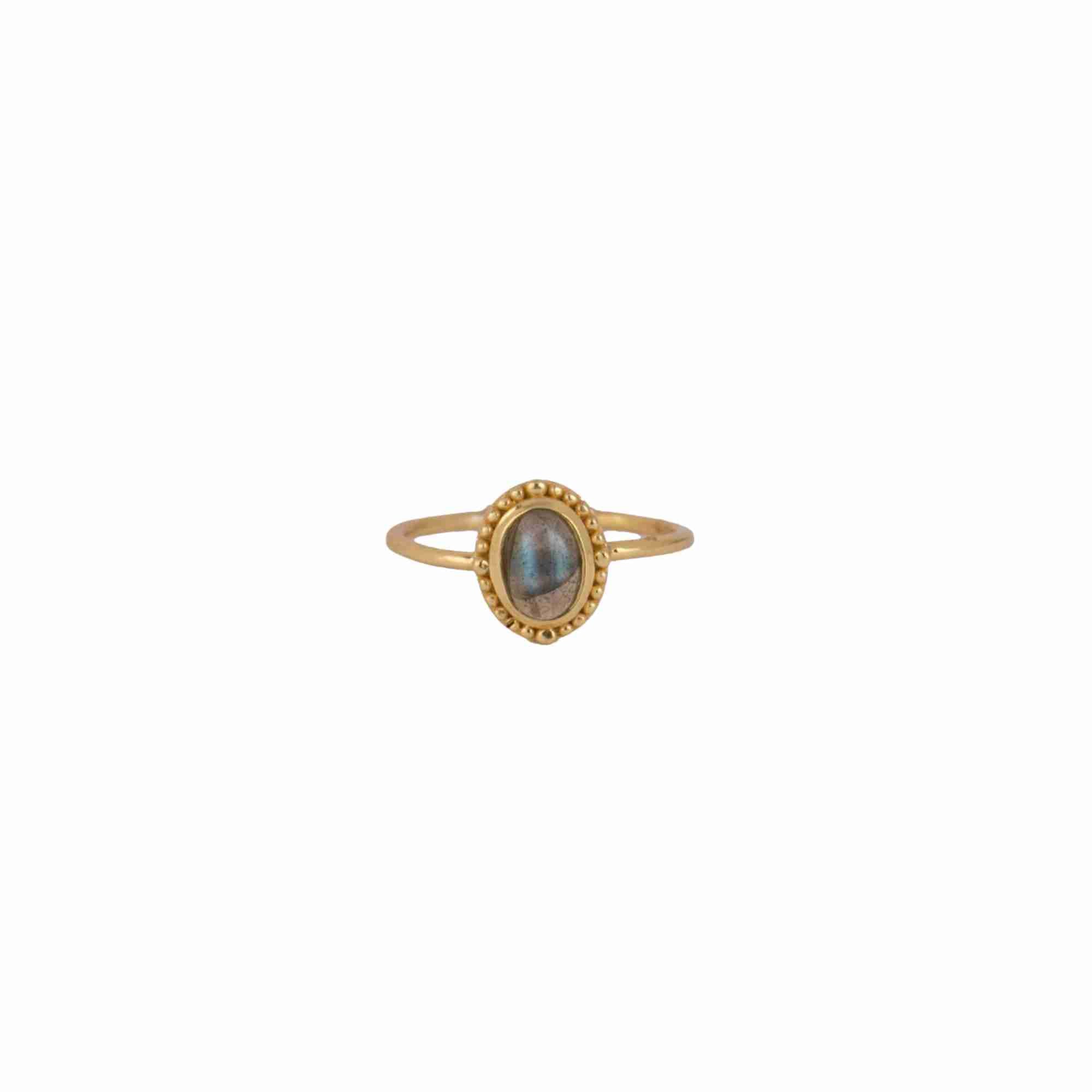 Delicate Vintage Labradorite Beaded Bezel Adjustable Ring Gold — an open-shank gold vermeil ring featuring an oval gray iridescent labradorite gemstone framed by a textured, dotted beaded bezel edge by Protsaah Zurich.