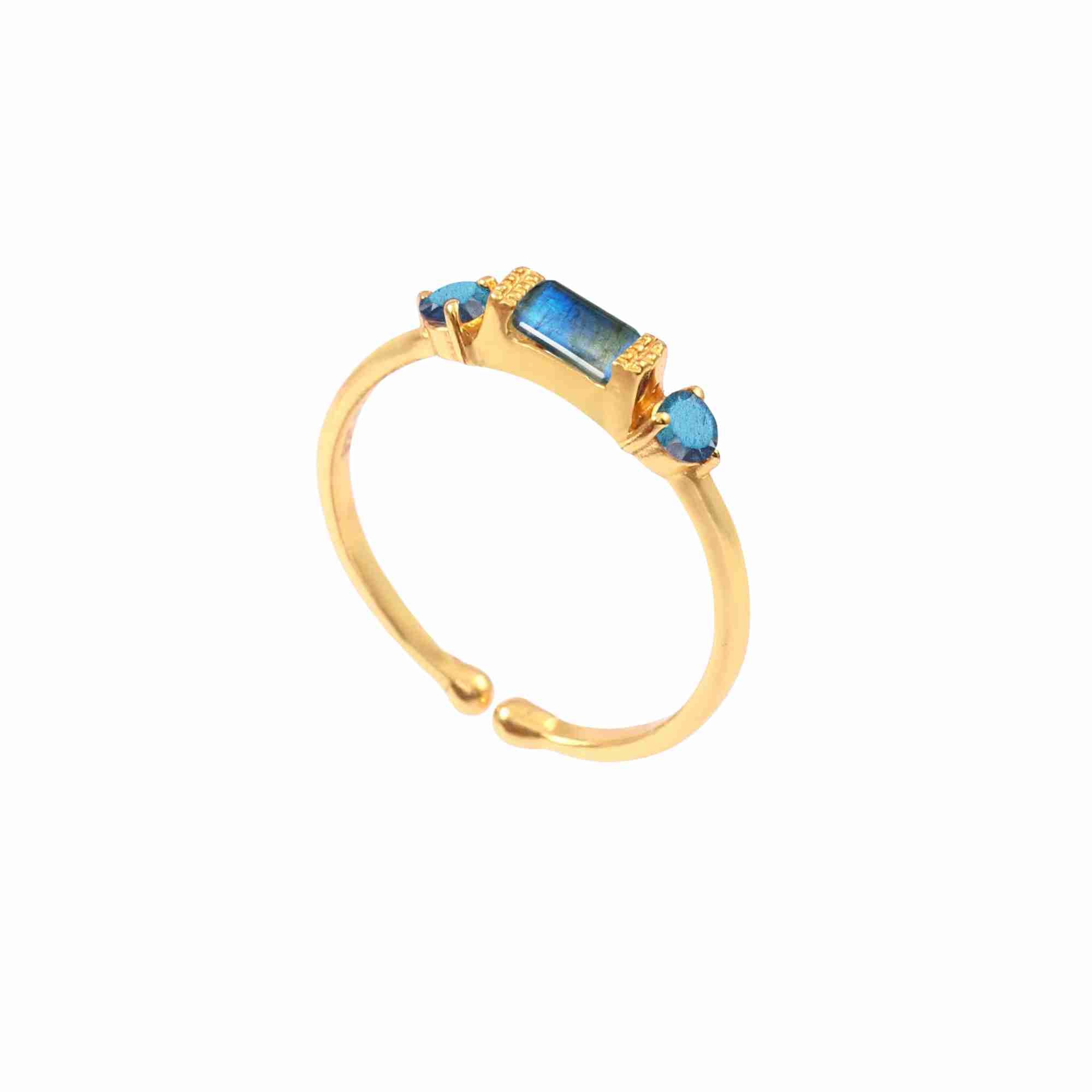 Delicate Vintage Labradorite Three-Stone Ring Gold — an open-shank 22K gold vermeil ring featuring a central rectangular baguette labradorite stone flanked by two matching round labradorite side gems by Protsaah Zurich.
