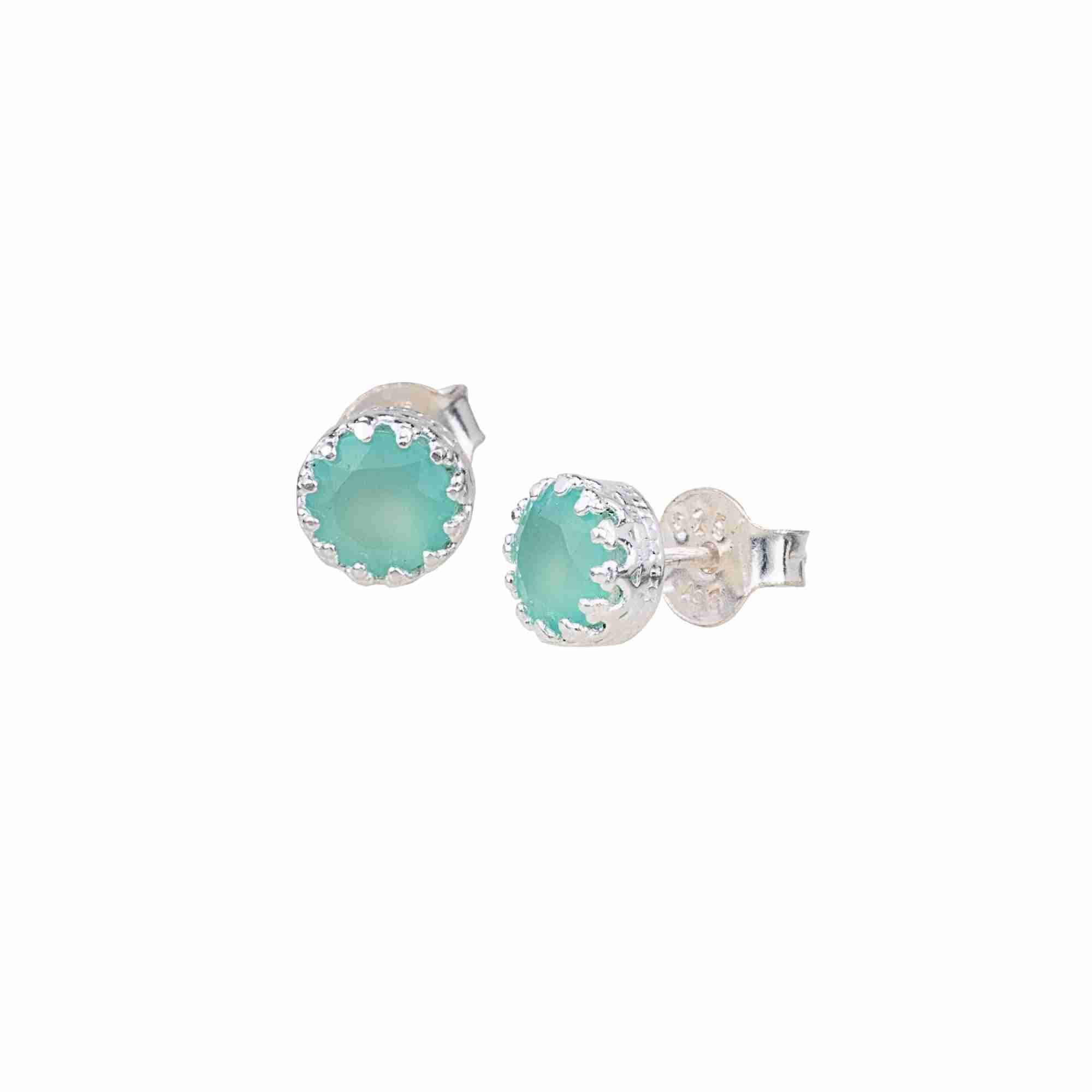 Dew Drops Aqua Chalcedony Crown Stud Earrings Silver — elegant 92.5 recycled sterling silver minimalist round stud earrings featuring a multi-prong crown bezel setting housing a faceted natural light blue aqua chalcedony gemstone by Protsaah Zurich.