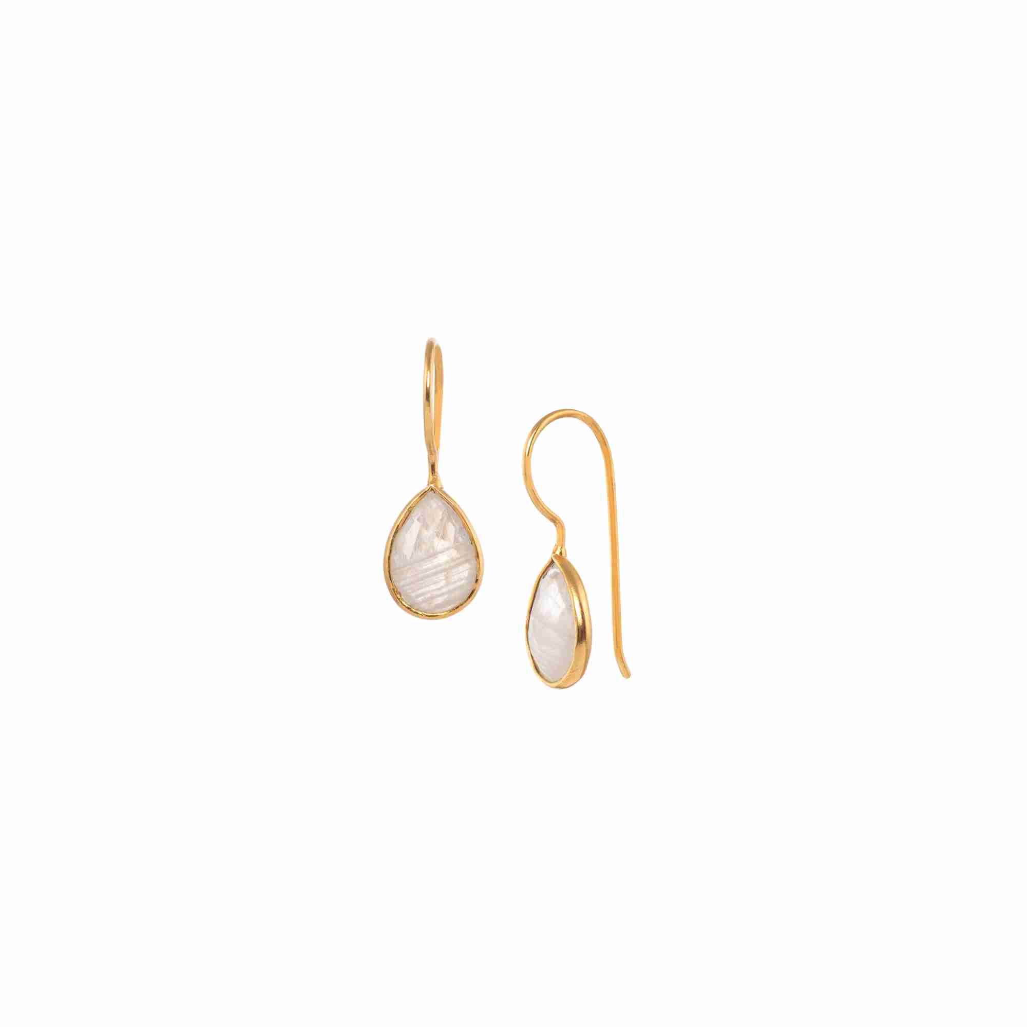Dew Drops Rainbow Moonstone Teardrop Earrings Drop Earrings Gold — elegant 22K gold vermeil hook earrings featuring a faceted pear-cut iridescent rainbow moonstone gemstone in a polished gold bezel setting by Protsaah Zurich.
