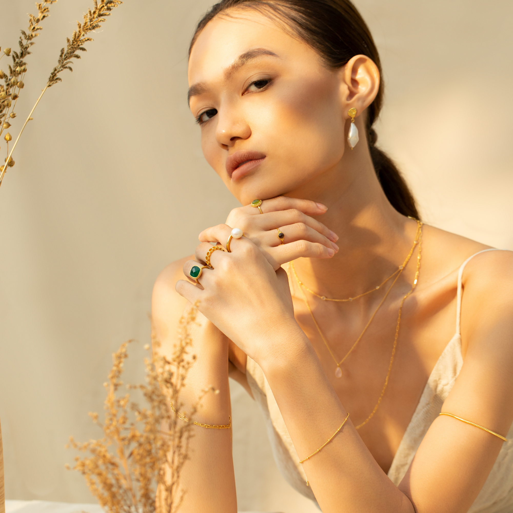 Delicate Vintage Oval Stone Adjustable Ring