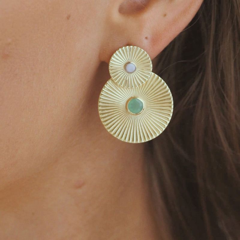 Delicate Vintage Peridot and Blue Topaz Fluted Medallion Coin Duo Statement Earrings Gold