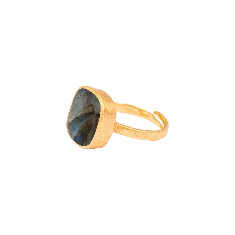 Abgerundeter quadratischer Steinring Gold